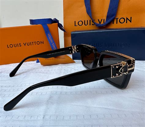 ochelari de soare louis vuitton|louis vuitton reflective glasses.